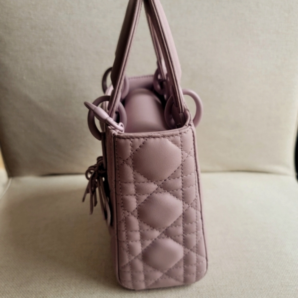 Mini Lady Dior - Picture 5 of 6